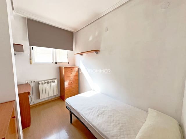 3 slaapkamer Flat te koop in Centro, Castelló de la Plana - € 130.000 (Ref: 9169147)