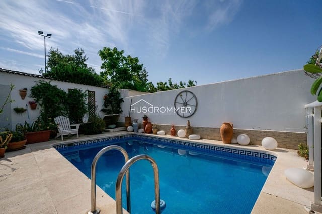 4 sypialnia Dom na sprzedaż w Oeste, Castelló de la Plana z basenem garażem - 295 000 € (Ref: 9175956)