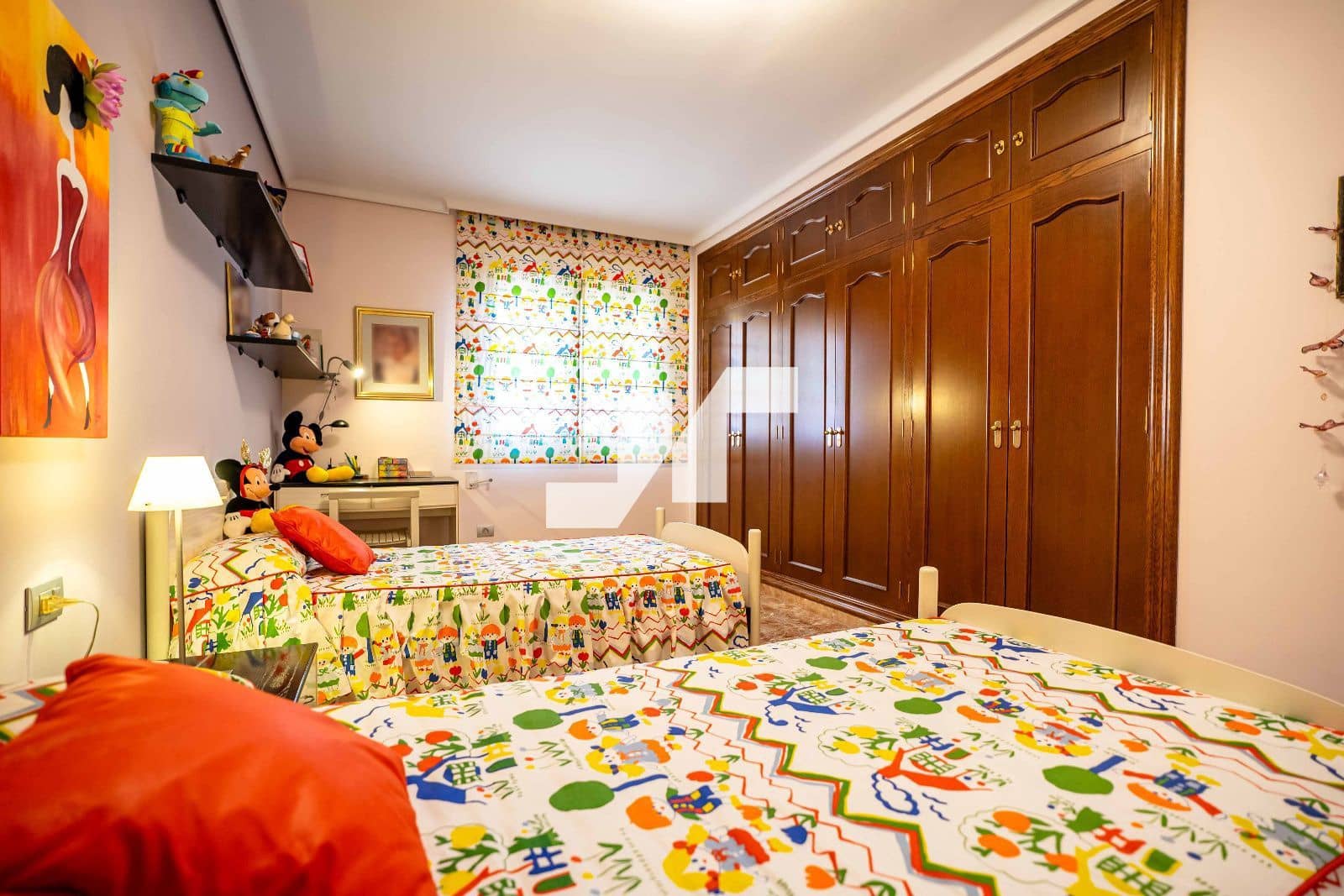 6 bedroom Flat for sale in Castello de la Plana with garage - € 270,000 (Ref: 9251703)