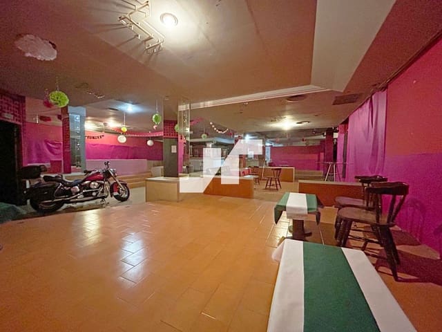 Commercial for rent in Centro, Castelló de la Plana - € 1,500 (Ref: 9256685)