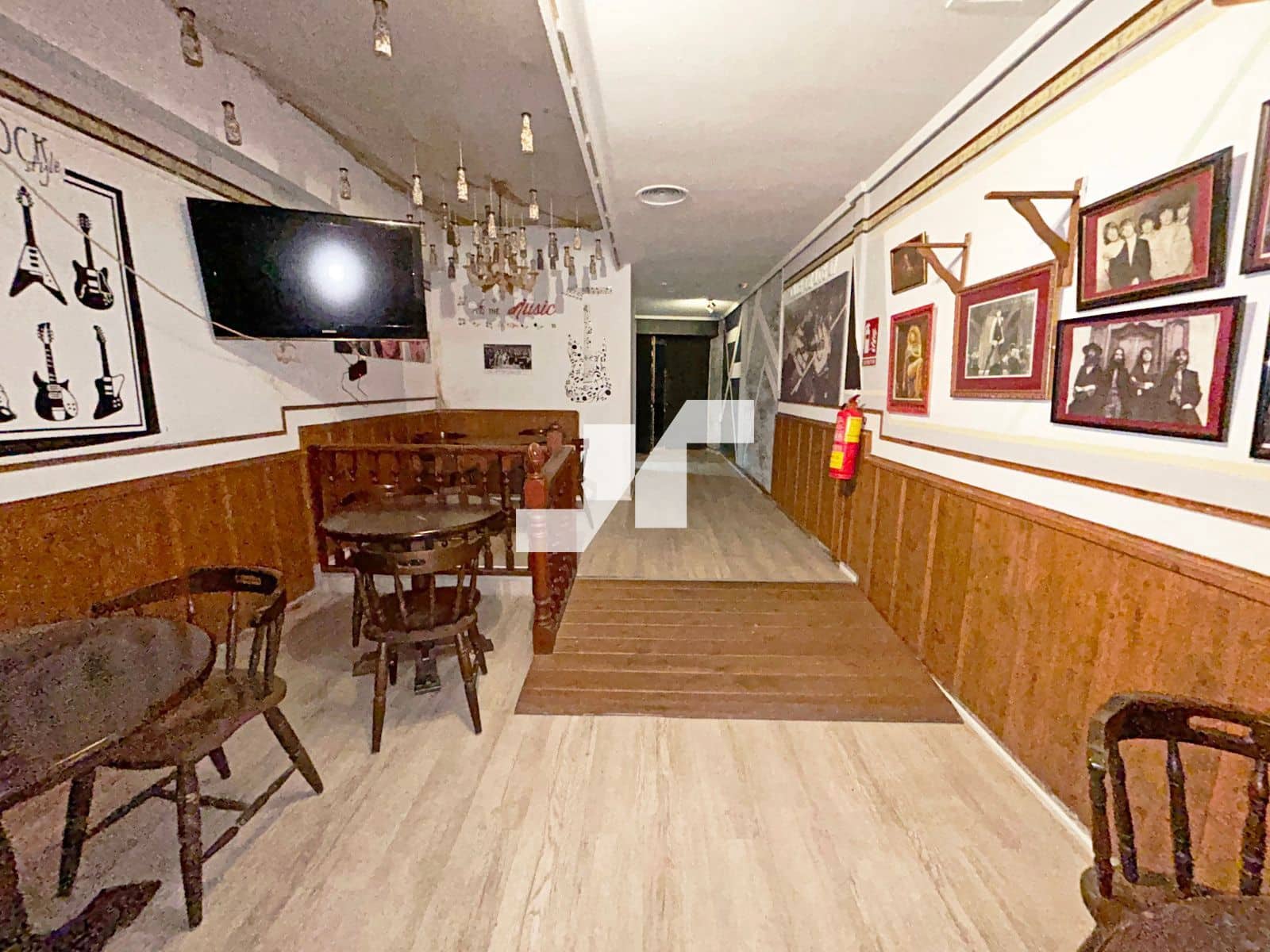 Commercial for rent in Castello de la Plana - € 1,500 (Ref: 9256685)