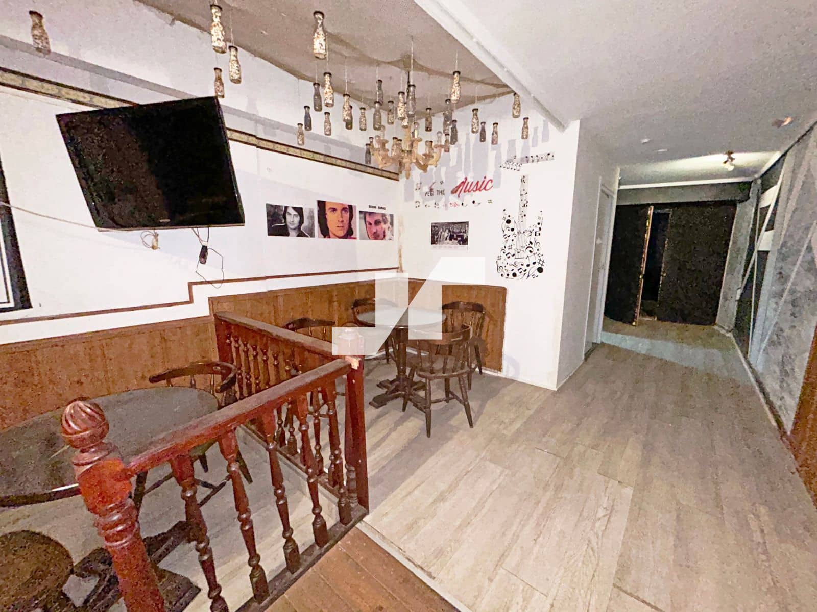 Commercial for rent in Castello de la Plana - € 1,500 (Ref: 9256685)