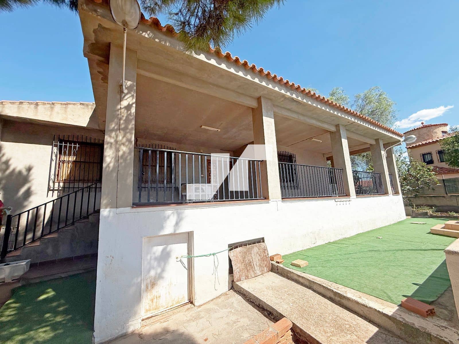 4 soveværelse Villa til salg i Onda med swimmingpool garage - € 280.000 (Ref: 9274725)