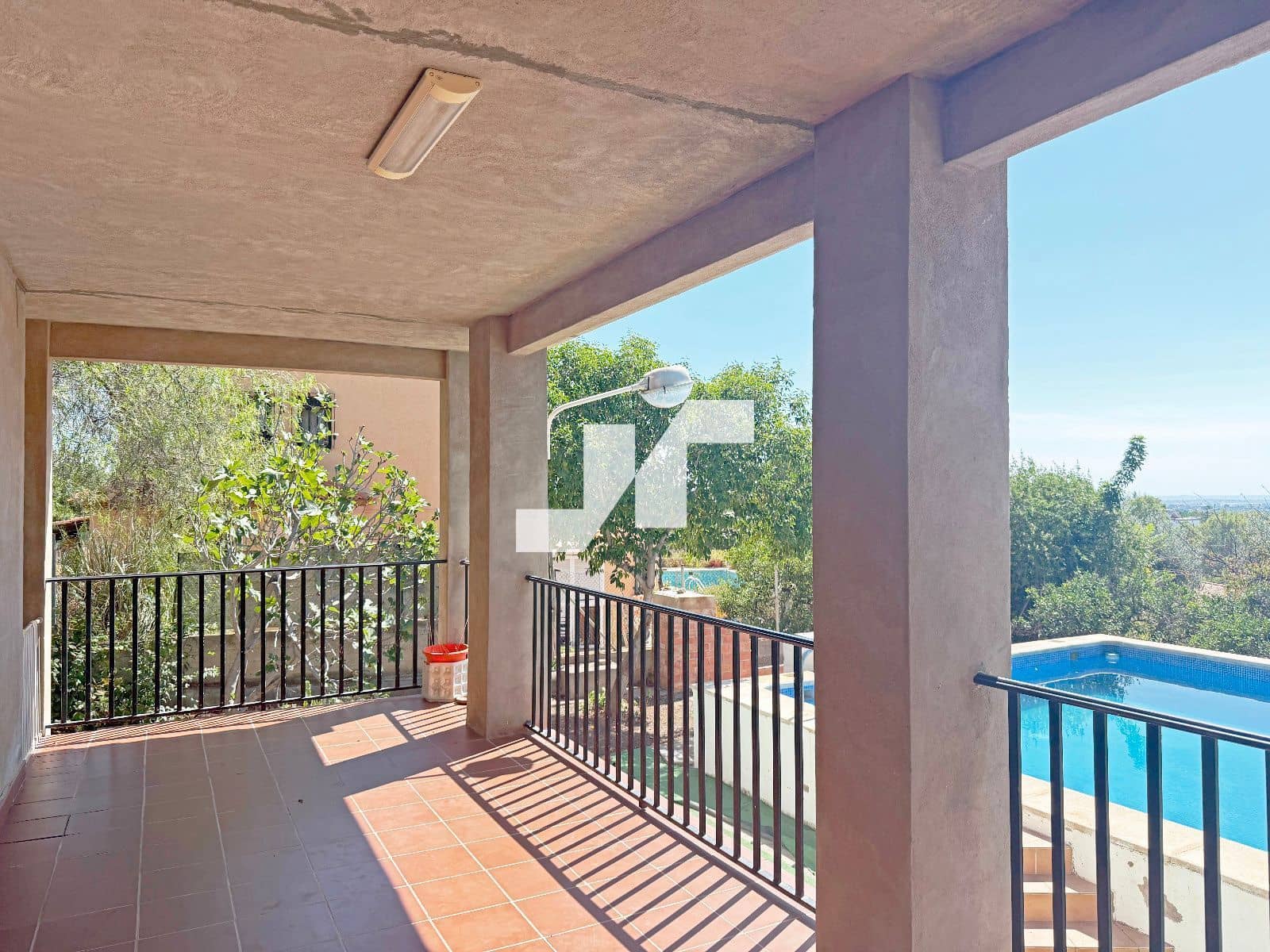 4 soveværelse Villa til salg i Onda med swimmingpool garage - € 280.000 (Ref: 9274725)