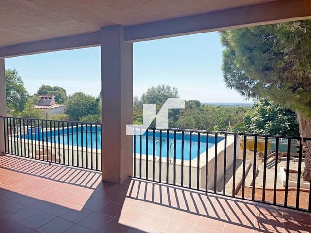 4 soveværelse Villa til salg i Onda med swimmingpool garage - € 280.000 (Ref: 9274725)