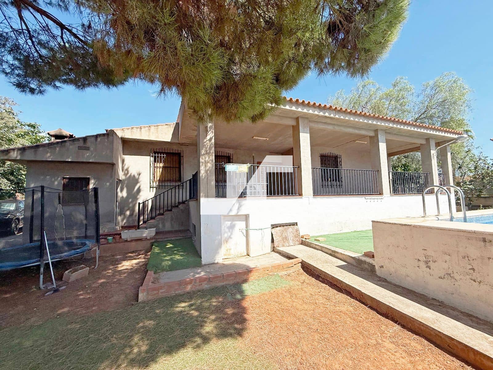 4 soveværelse Villa til salg i Onda med swimmingpool garage - € 280.000 (Ref: 9274725)