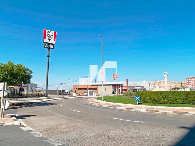 Kommersiell til salgs i Vila-real med garasje - € 4 000 000 (Ref: 9284858)