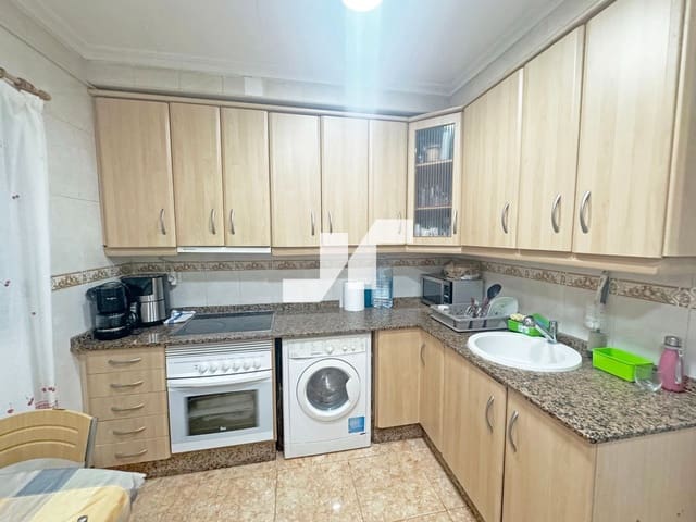 4 soveværelse Villa til salg i Vila-real - € 122.000 (Ref: 9293502)