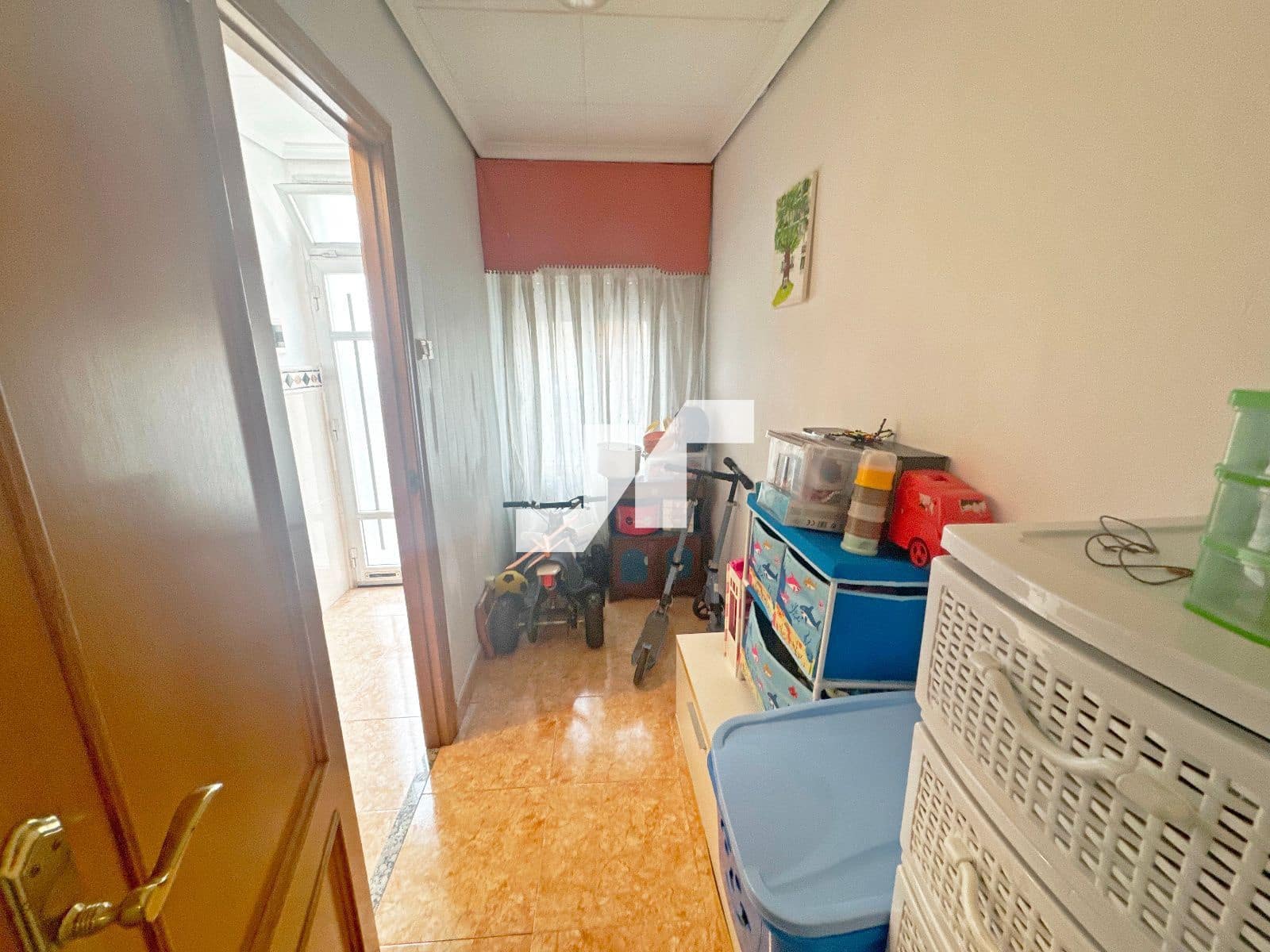 4 soveværelse Villa til salg i Vila-real - € 122.000 (Ref: 9293502)