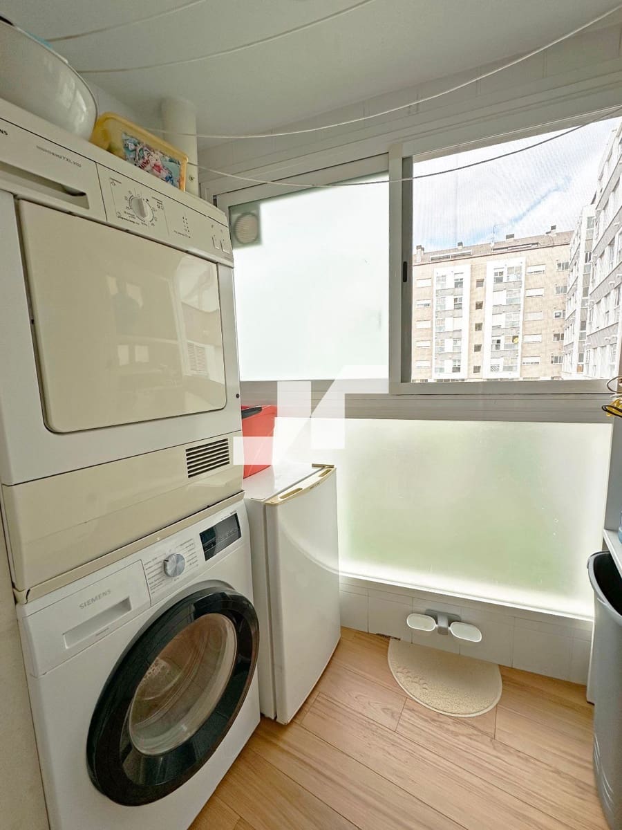 4 slaapkamer Flat te koop in Vila-real met zwembad garage - € 250.000 (Ref: 9302798)