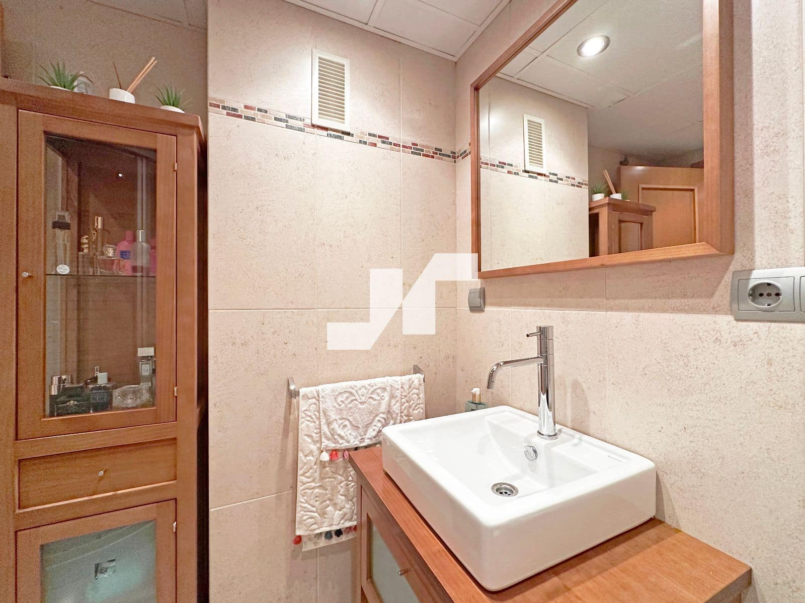 4 slaapkamer Flat te koop in Vila-real met zwembad garage - € 250.000 (Ref: 9302798)