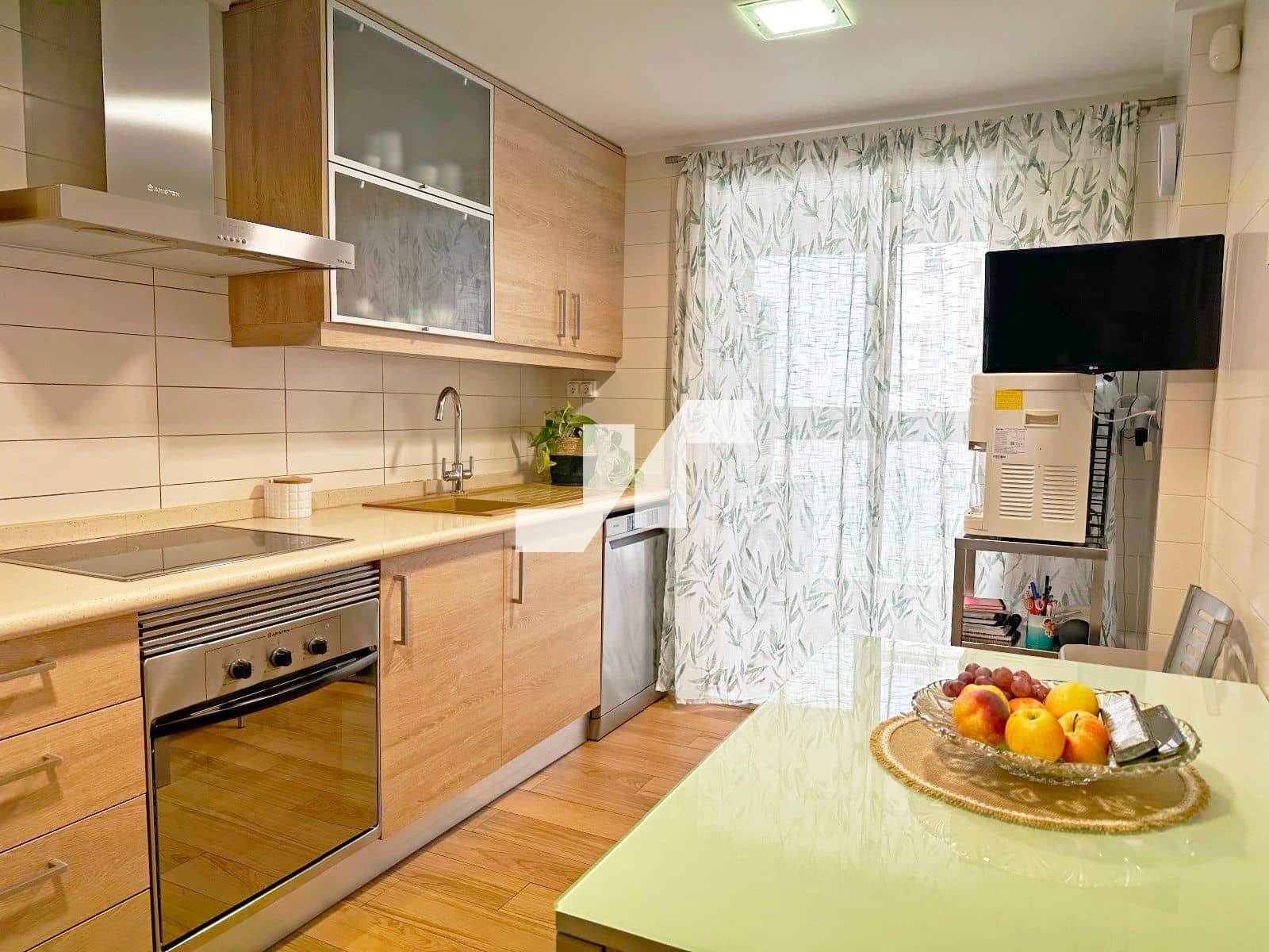 4 slaapkamer Flat te koop in Vila-real met zwembad garage - € 250.000 (Ref: 9302798)