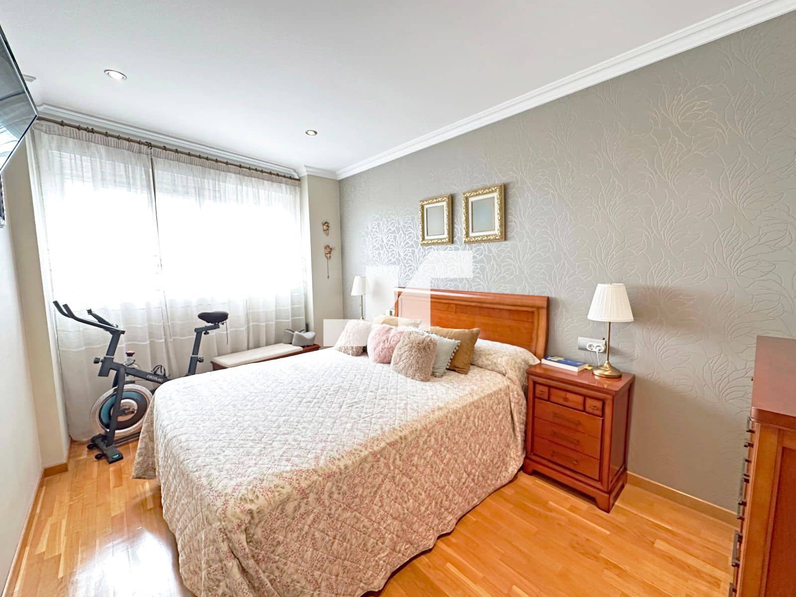 4 slaapkamer Flat te koop in Vila-real met zwembad garage - € 250.000 (Ref: 9302798)