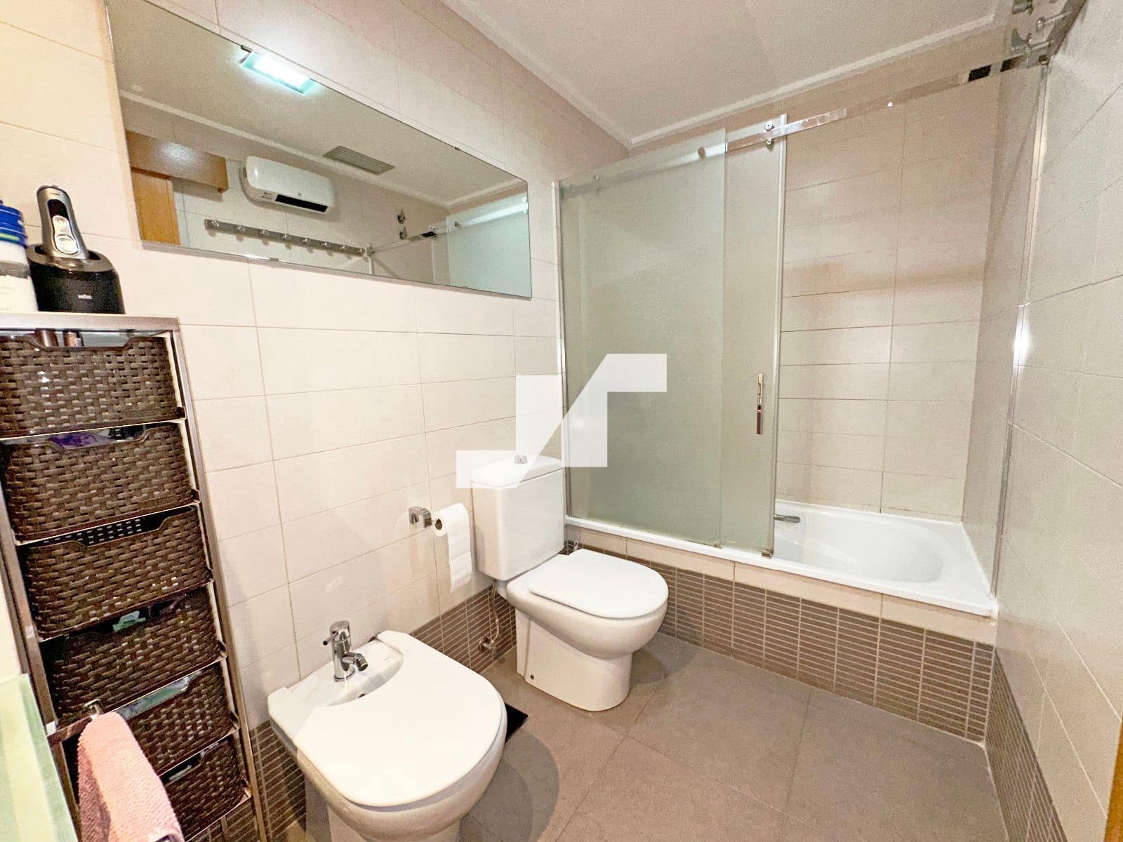 4 slaapkamer Flat te koop in Vila-real met zwembad garage - € 250.000 (Ref: 9302798)