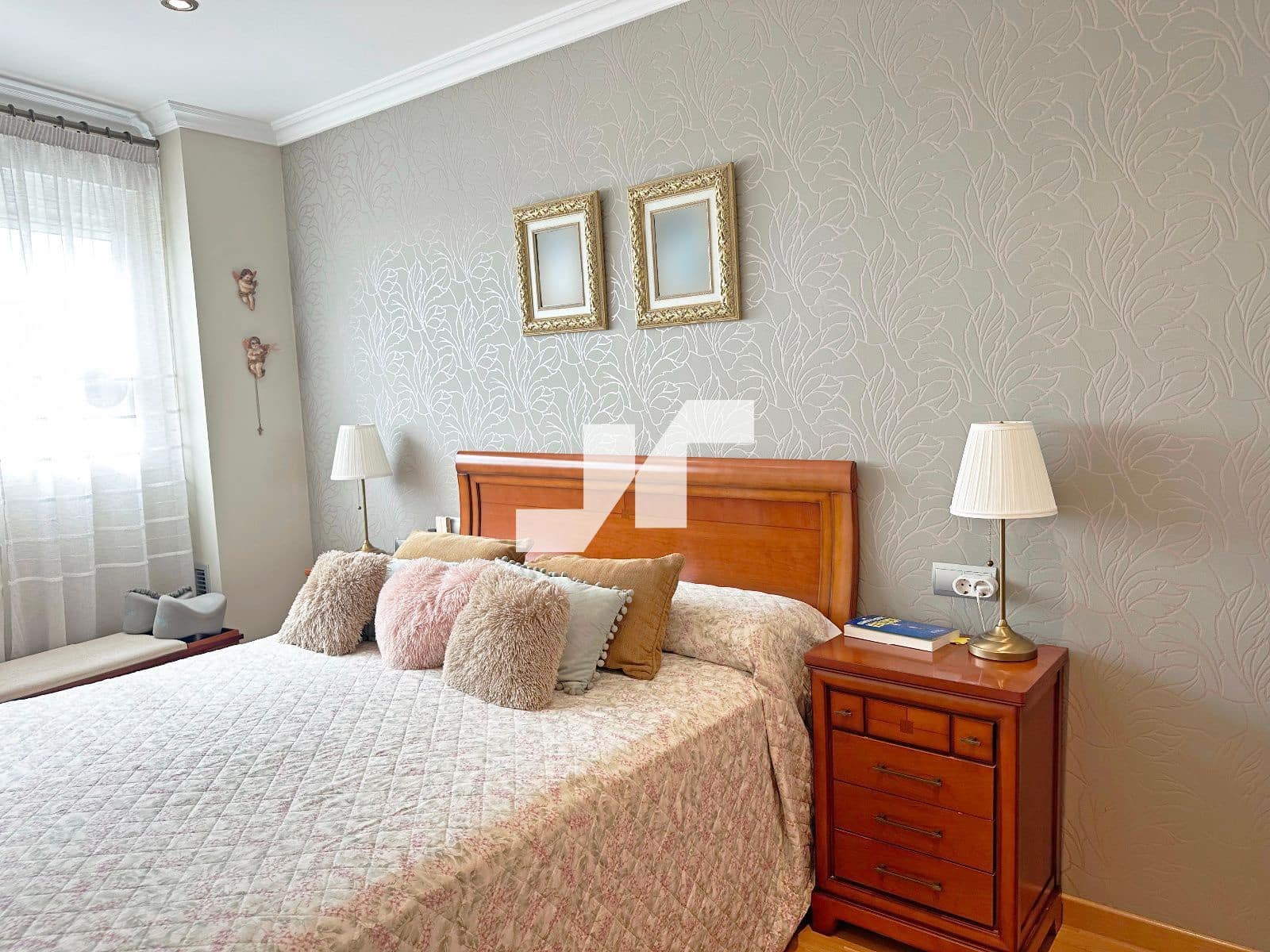 4 slaapkamer Flat te koop in Vila-real met zwembad garage - € 250.000 (Ref: 9302798)