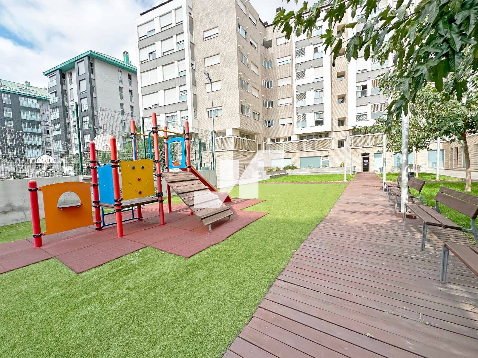 4 slaapkamer Flat te koop in Vila-real met zwembad garage - € 250.000 (Ref: 9302798)