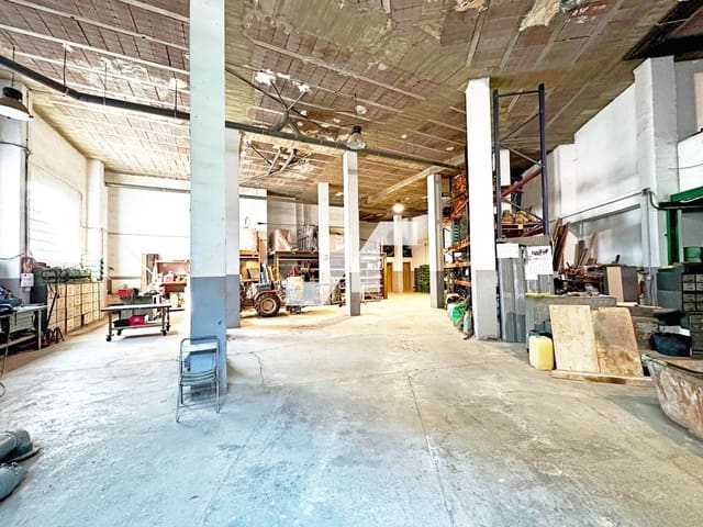 Kaupallinen myytävänä paikassa Vila-real - 202 000 € (Ref: 9310176)