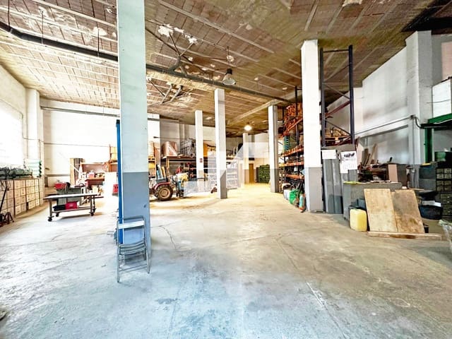 Kaupallinen myytävänä paikassa Vila-real - 202 000 € (Ref: 9310176)