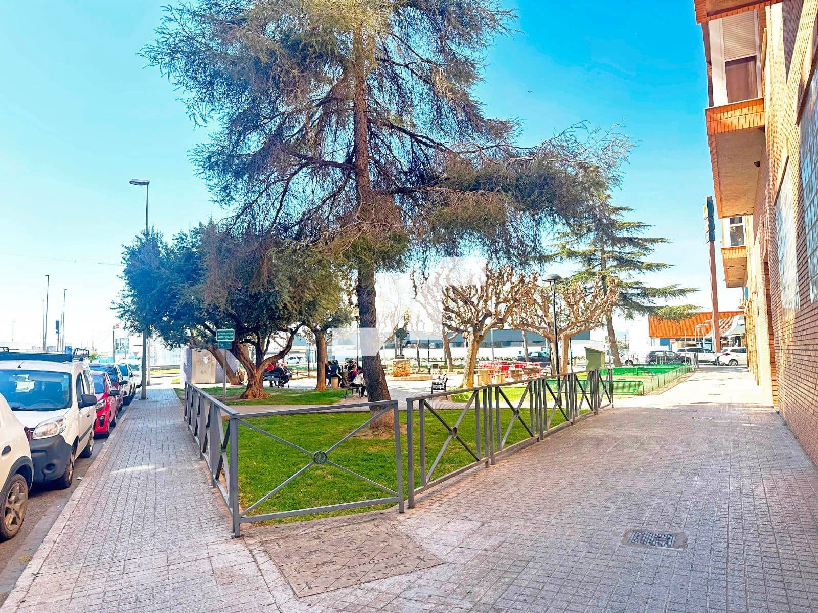 Kommersiell till salu i Vila-real - 202 000 € (Ref: 9310176)