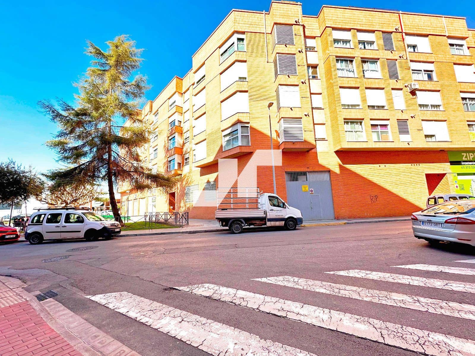 Kommersiell till salu i Vila-real - 202 000 € (Ref: 9310176)