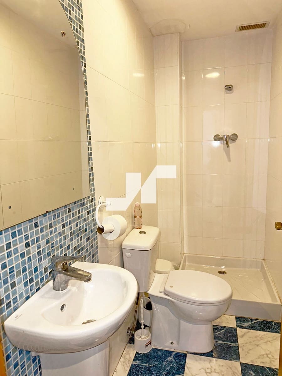 4 bedroom Flat for sale in Vila-real with garage - € 230,000 (Ref: 9319986)