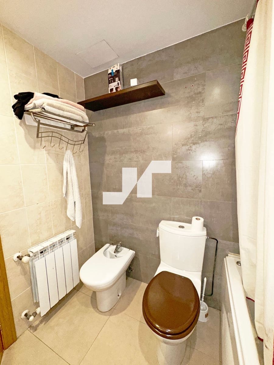 4 bedroom Flat for sale in Vila-real with garage - € 230,000 (Ref: 9319986)