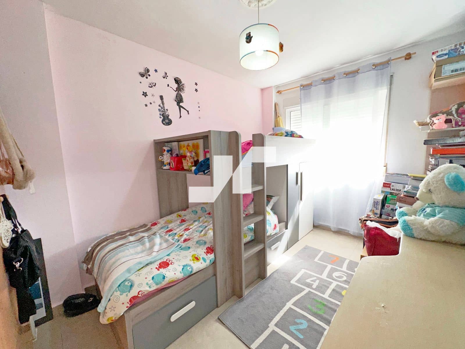 4 bedroom Flat for sale in Vila-real with garage - € 230,000 (Ref: 9319986)