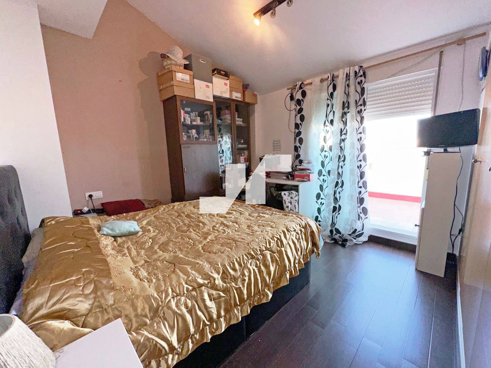 4 bedroom Flat for sale in Vila-real with garage - € 230,000 (Ref: 9319986)