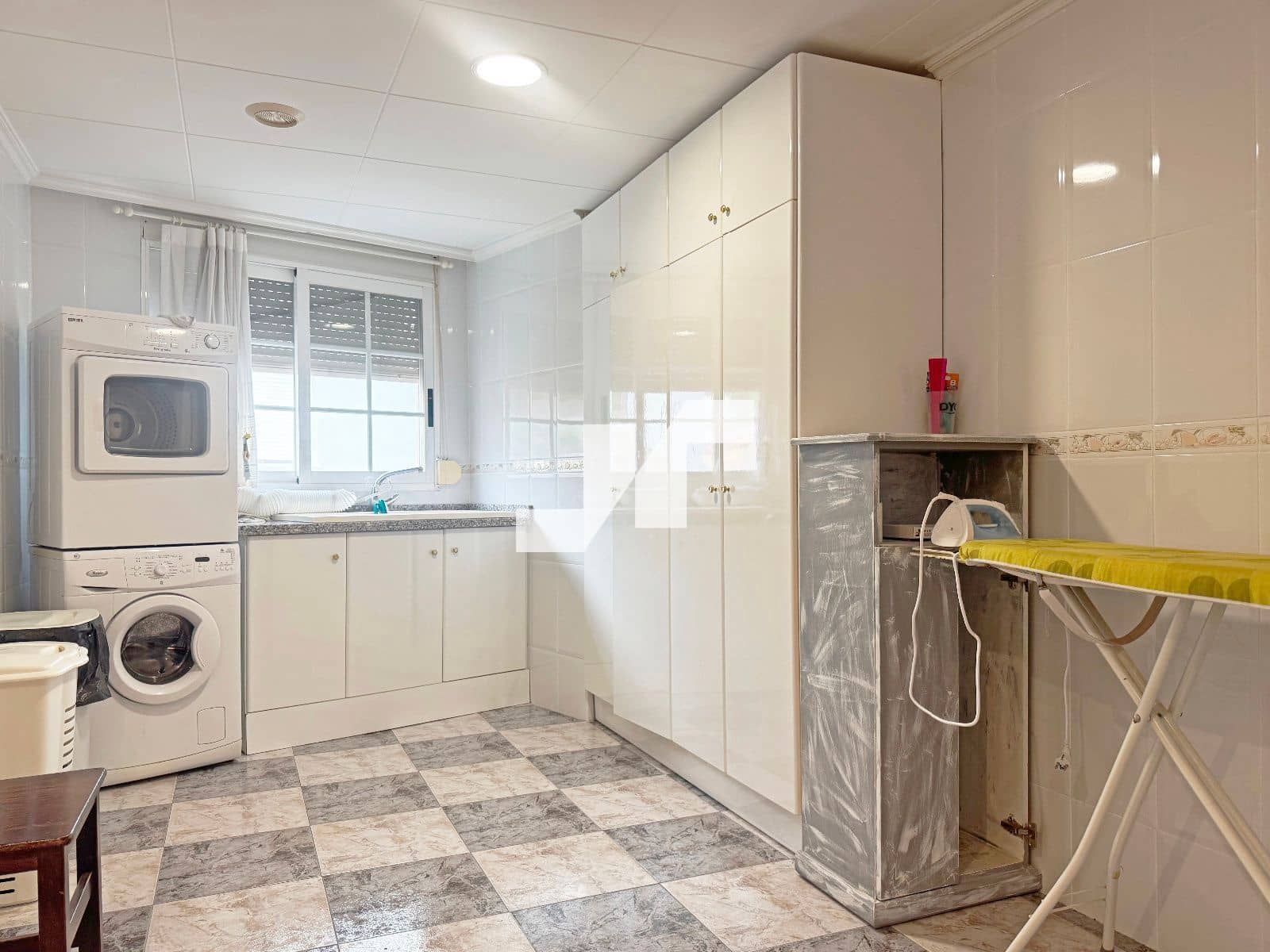 4 soveværelse Villa til salg i L'Alcora med garage - € 250.000 (Ref: 9325808)