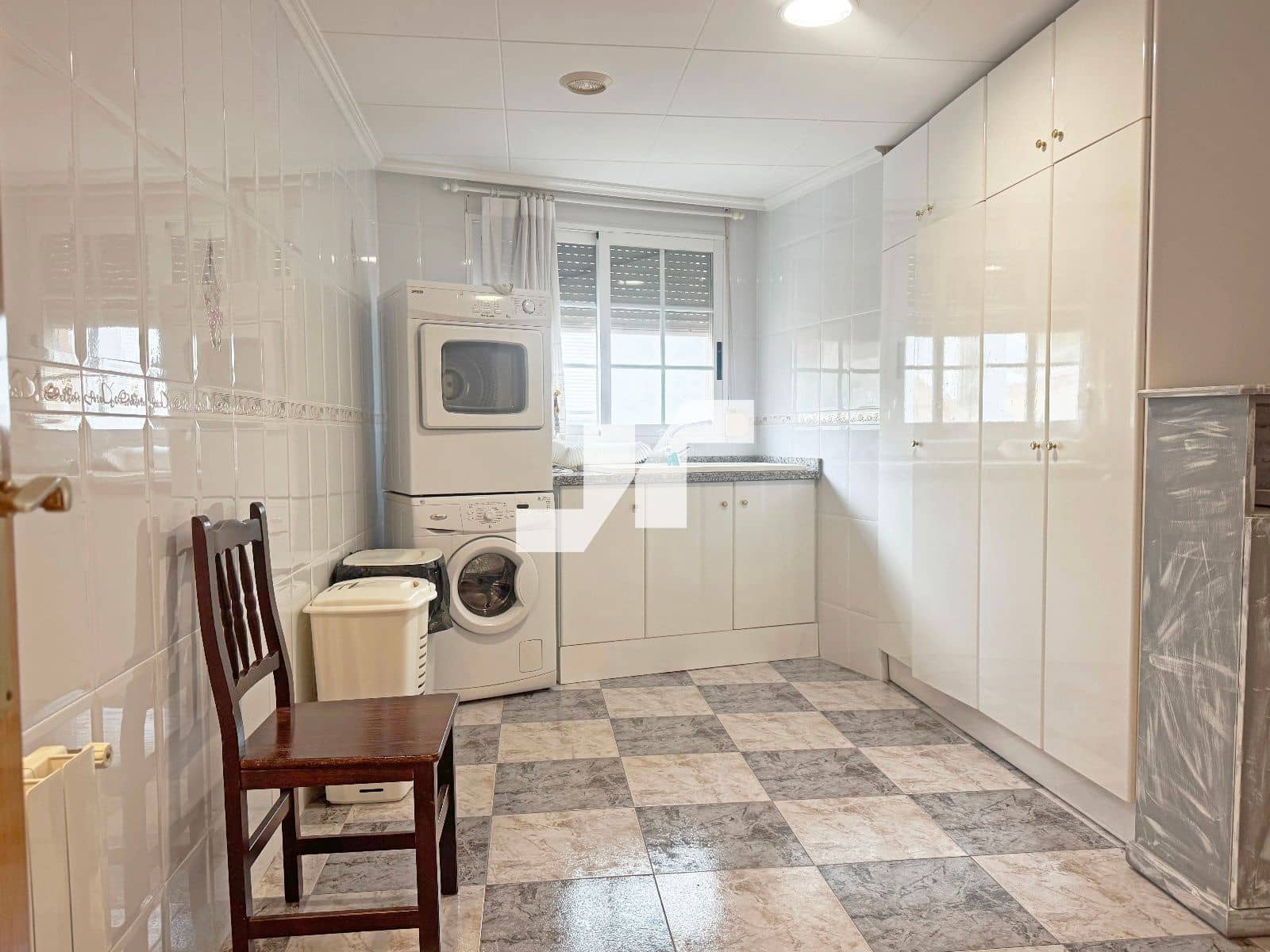 4 soveværelse Villa til salg i L'Alcora med garage - € 250.000 (Ref: 9325808)