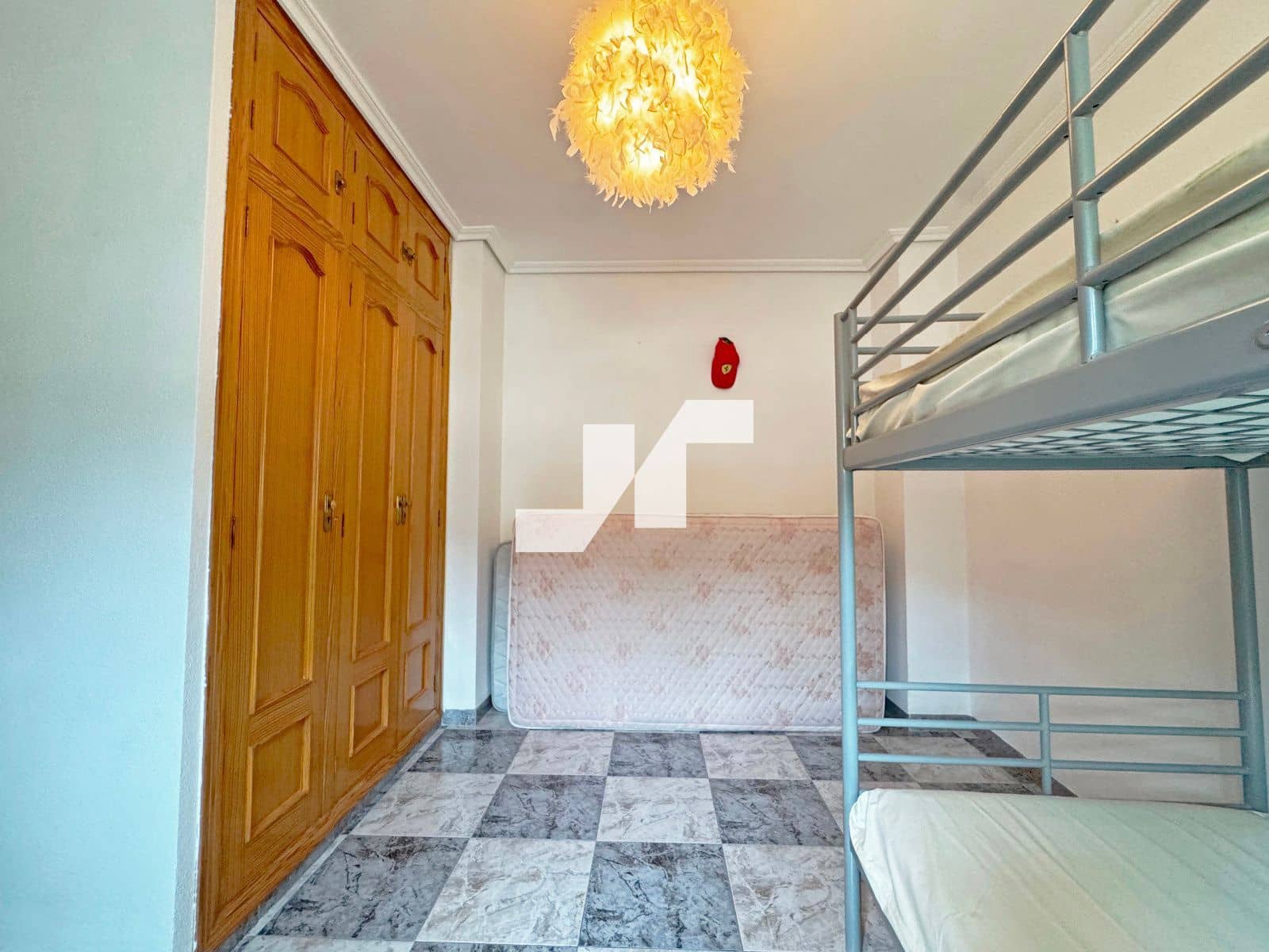 4 soveværelse Villa til salg i L'Alcora med garage - € 250.000 (Ref: 9325808)