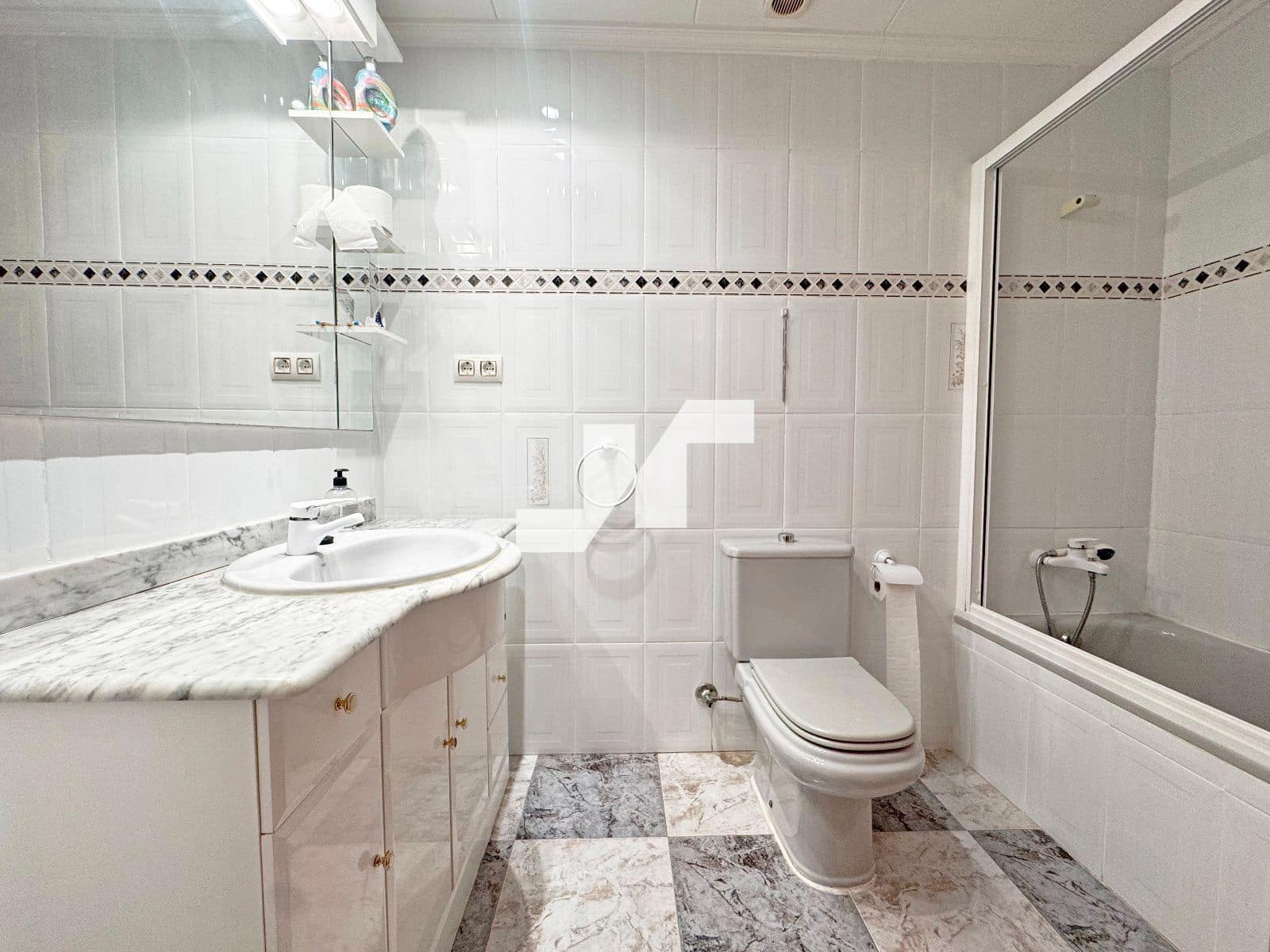 4 soveværelse Villa til salg i L'Alcora med garage - € 250.000 (Ref: 9325808)