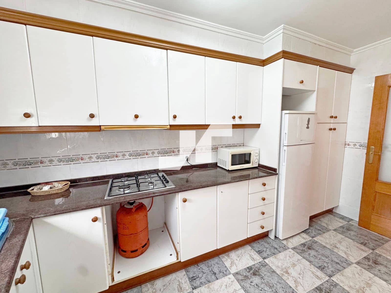 4 soveværelse Villa til salg i L'Alcora med garage - € 250.000 (Ref: 9325808)