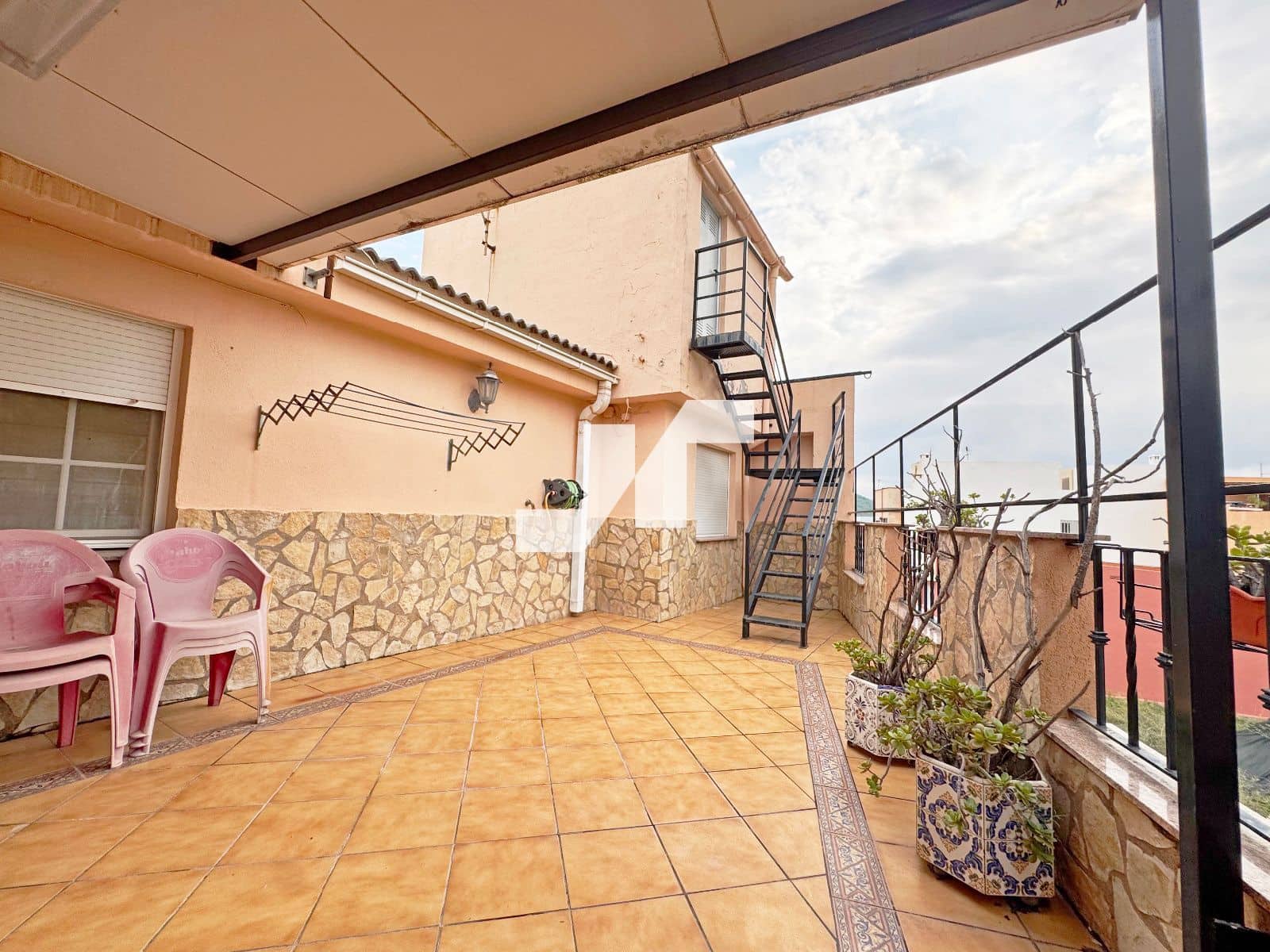 4 soveværelse Villa til salg i L'Alcora med garage - € 250.000 (Ref: 9325808)