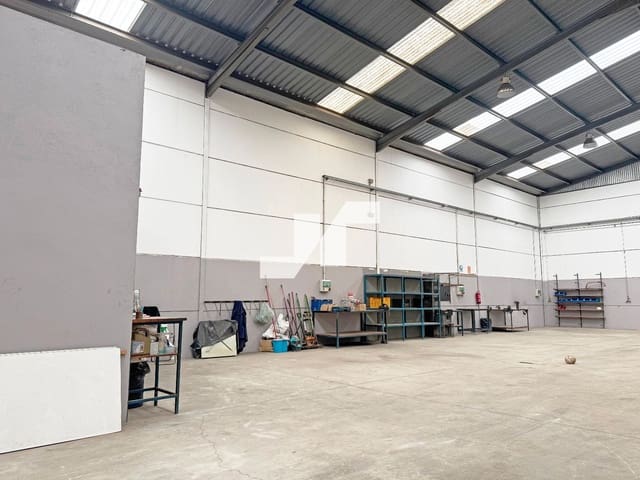 Local Comercial en Vila-real en venta - 250.000 € (Ref: 9331155)