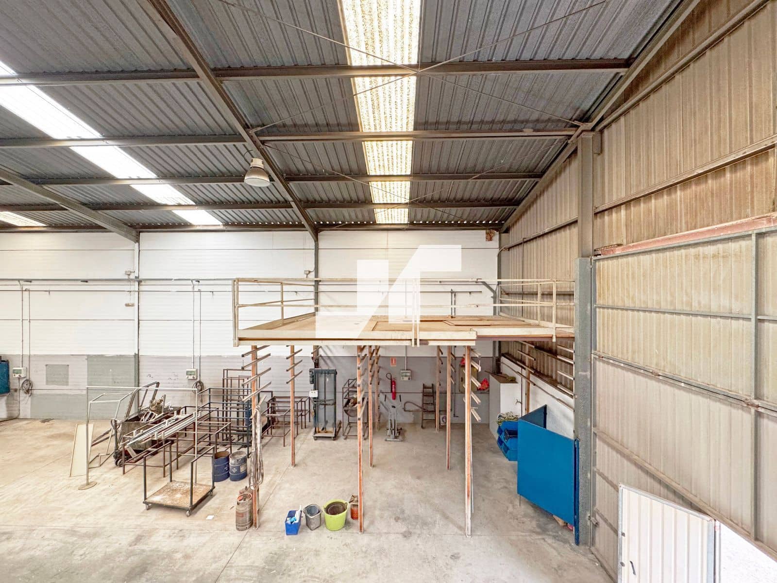 Erhverv til salg i Vila-real - € 250.000 (Ref: 9331155)