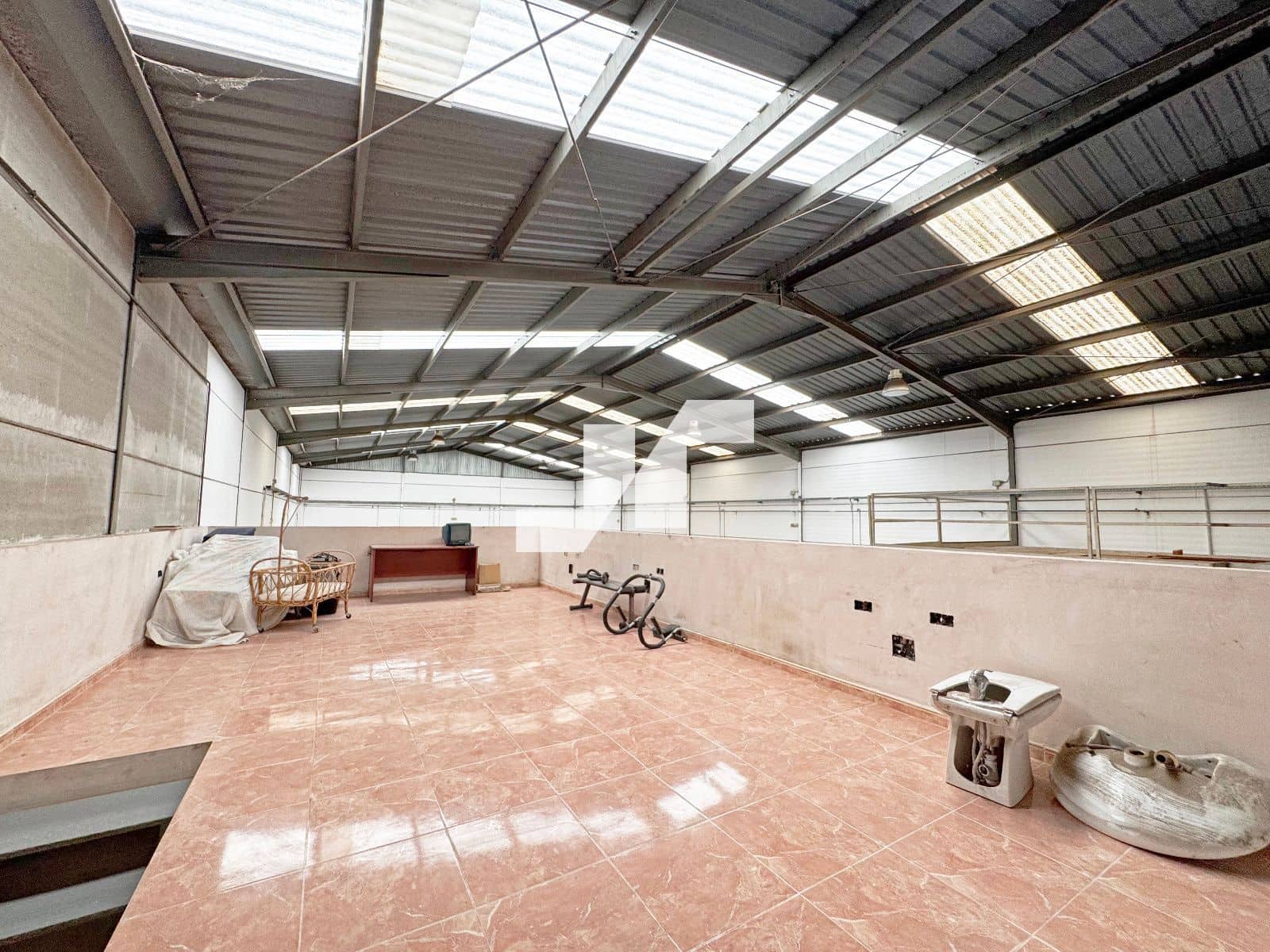 Erhverv til salg i Vila-real - € 250.000 (Ref: 9331155)