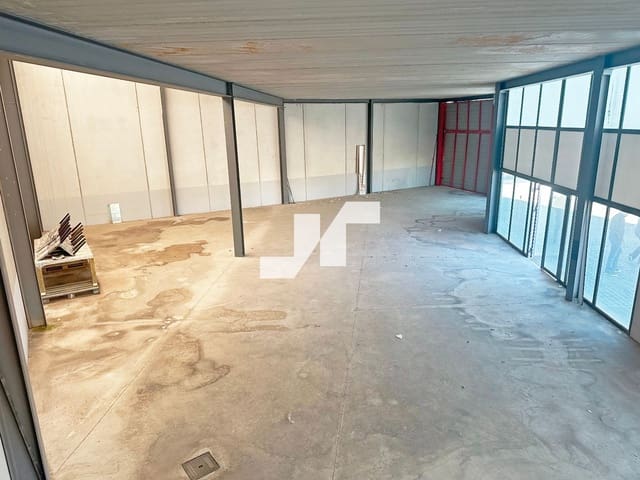 Commercial for sale in Onda - € 198,000 (Ref: 9346566)