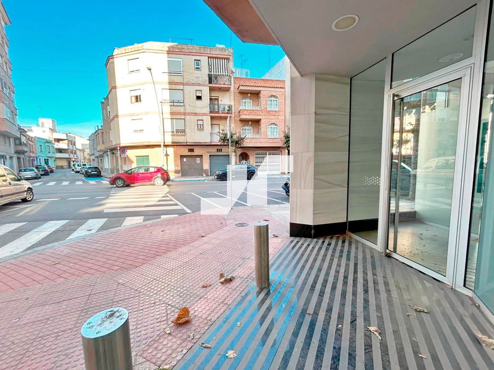 Commercial for rent in Vila-real - € 2,900 (Ref: 9353007)