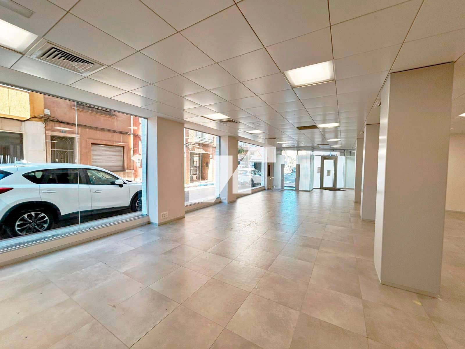 Commercial for rent in Vila-real - € 2,900 (Ref: 9353007)