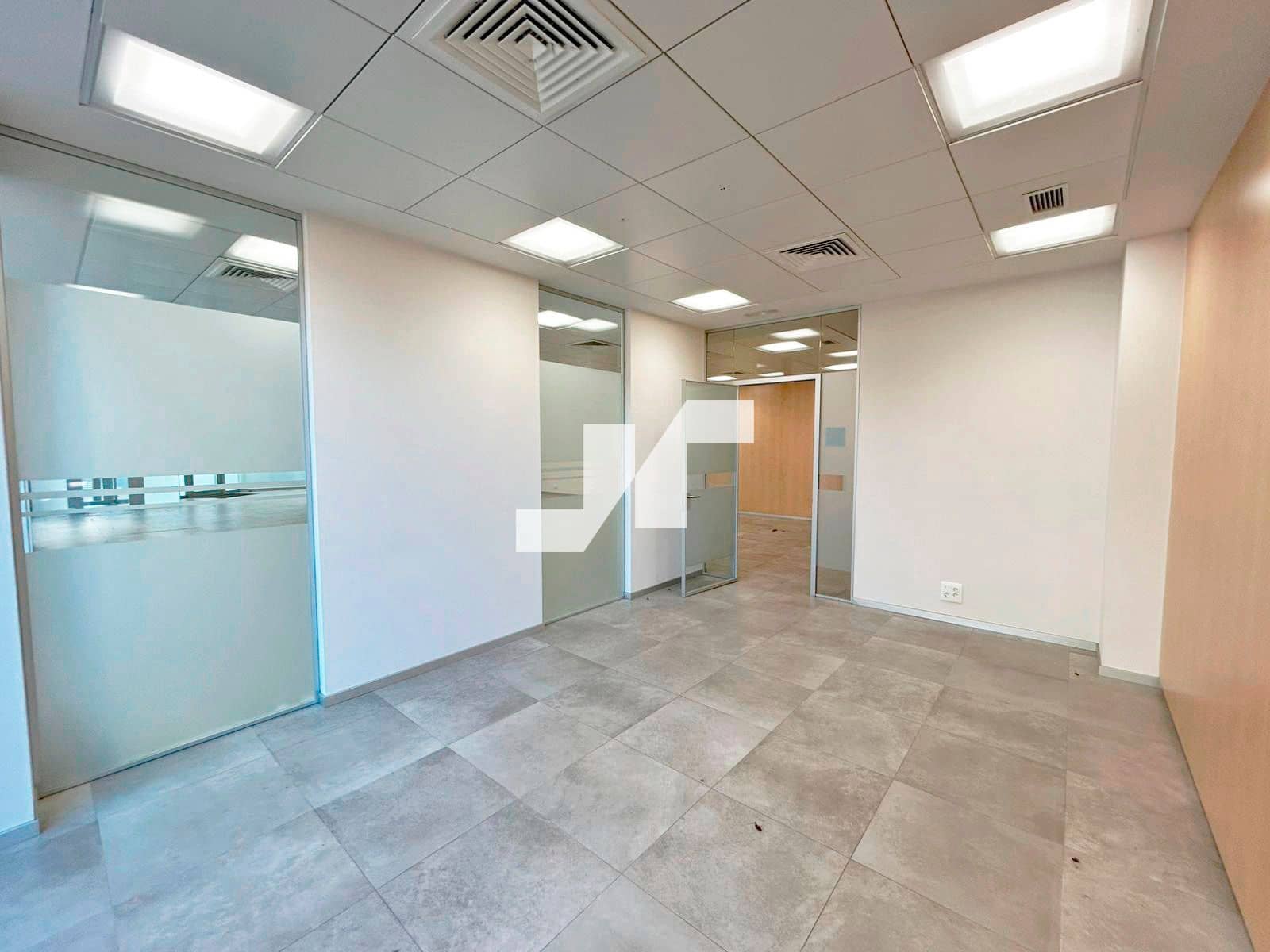 Commercial for rent in Vila-real - € 2,900 (Ref: 9353007)