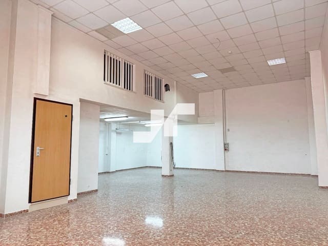 Commercial for rent in Vila-real - € 750 (Ref: 9374647)