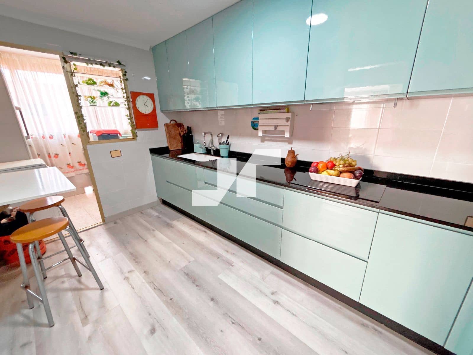 4 bedroom Flat for sale in Vila-real - € 160,000 (Ref: 9383720)