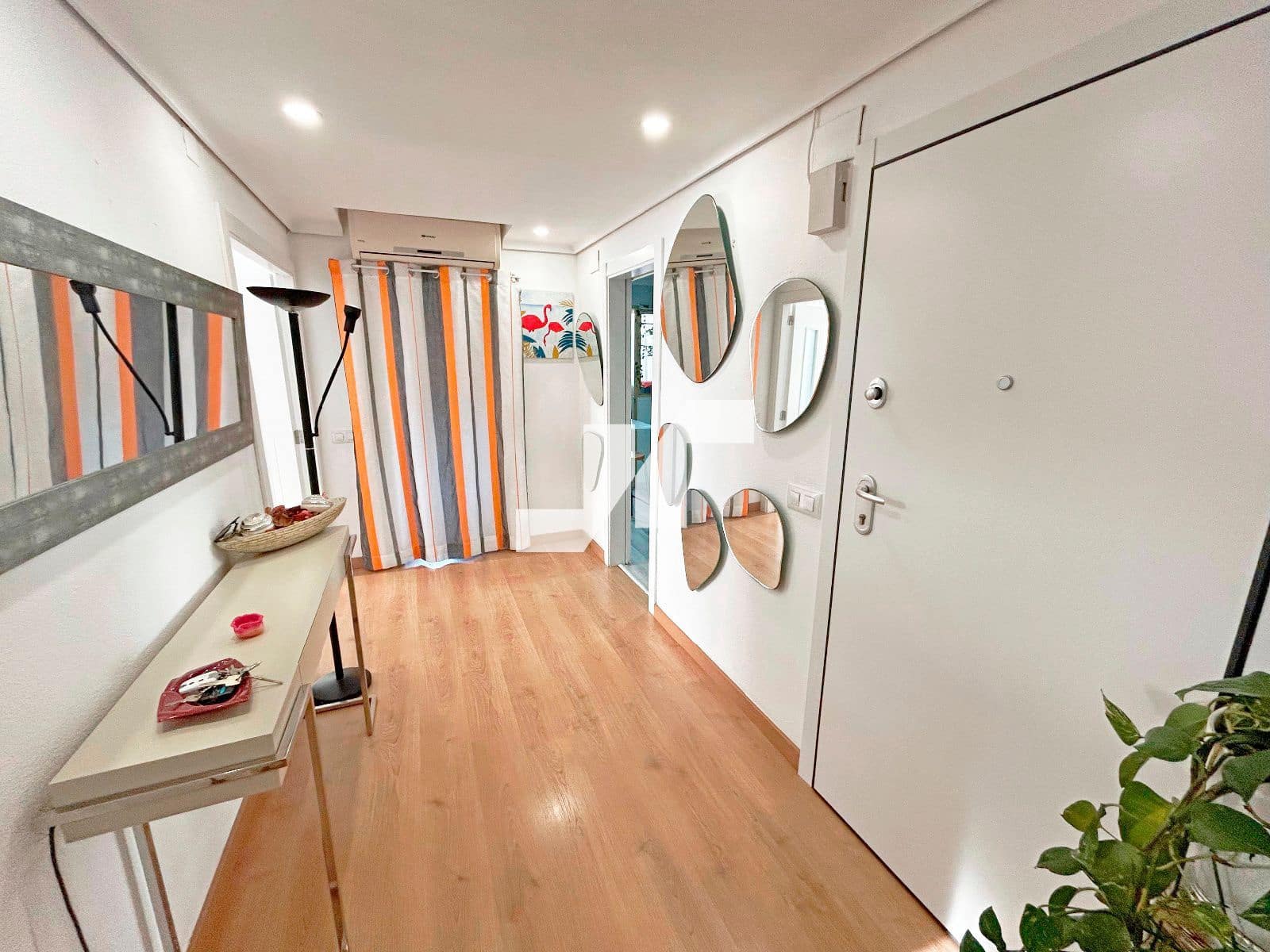 4 bedroom Flat for sale in Vila-real - € 160,000 (Ref: 9383720)