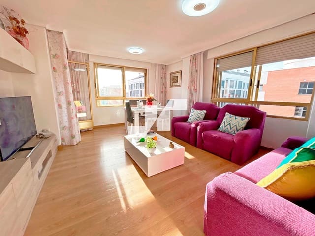 4 bedroom Flat for sale in Vila-real - € 160,000 (Ref: 9383720)