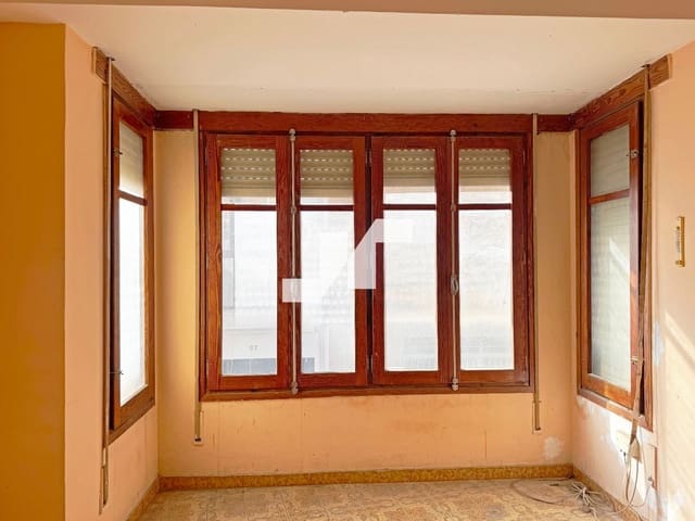 4 camera da letto Villa in vendita in Norte, Castelló de la Plana con garage - 170.000 € (Rif: 9397807)