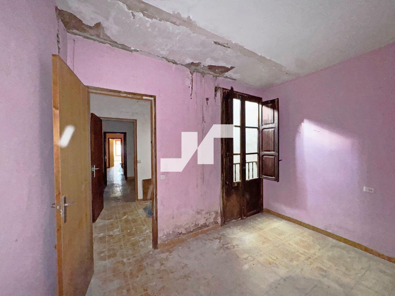 4 sovrum Villa till salu i Castello de la Plana med garage - 170 000 € (Ref: 9397807)