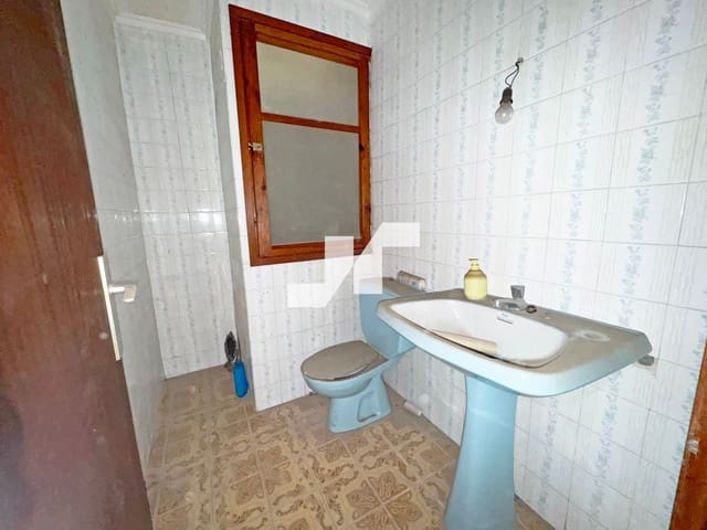 4 makuuhuone Huvila myytävänä paikassa Norte, Castelló de la Plana mukana 
autotalli - 170 000 € (Ref: 9397807)