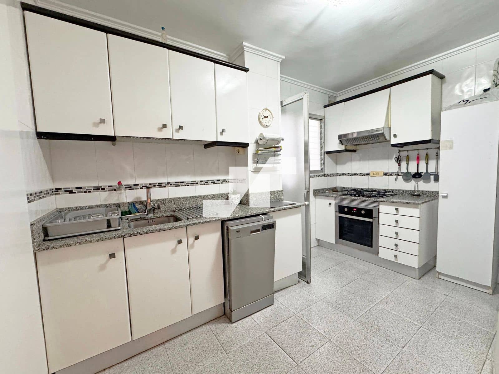 4 soveværelse Lejlighed til salg i Vila-real - € 129.000 (Ref: 9398139)