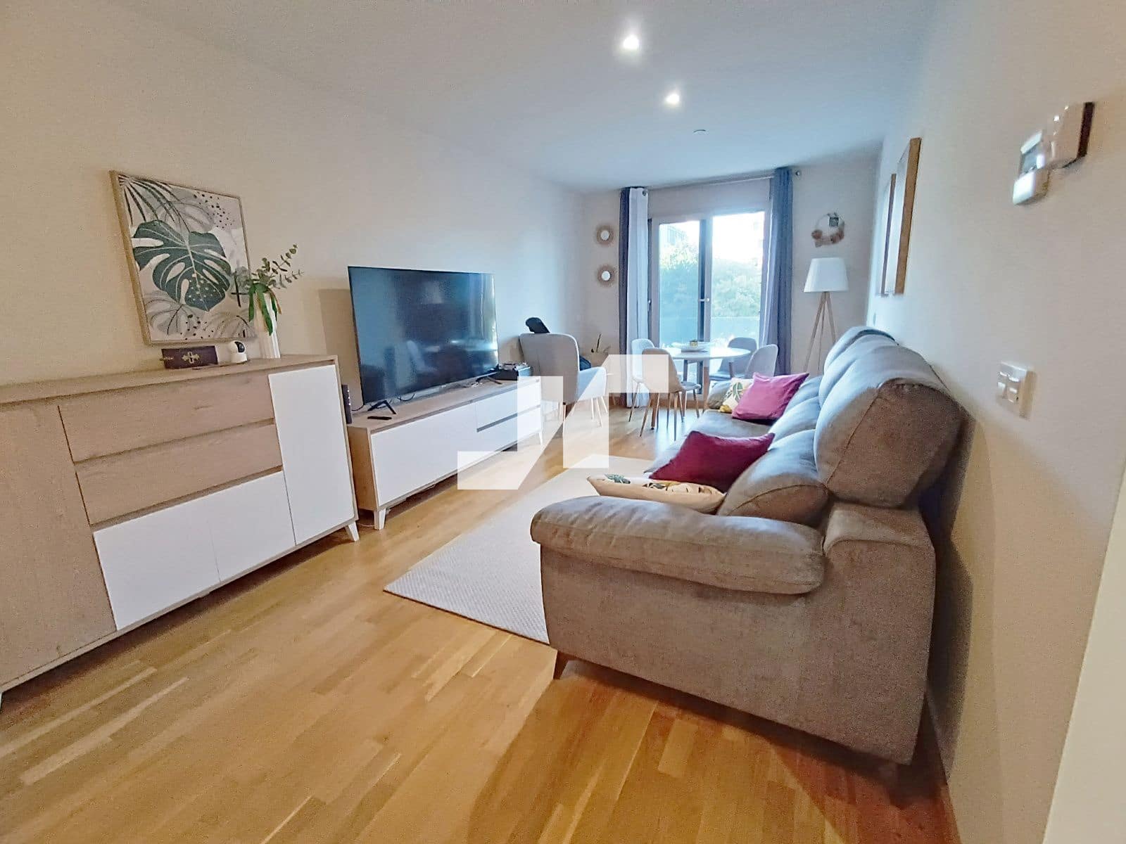 2 bedroom Flat for sale in Castello de la Plana with pool garage - € 220,000 (Ref: 9405863)